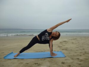 Postura ángulo lateral-Utthita Parsvakonasana